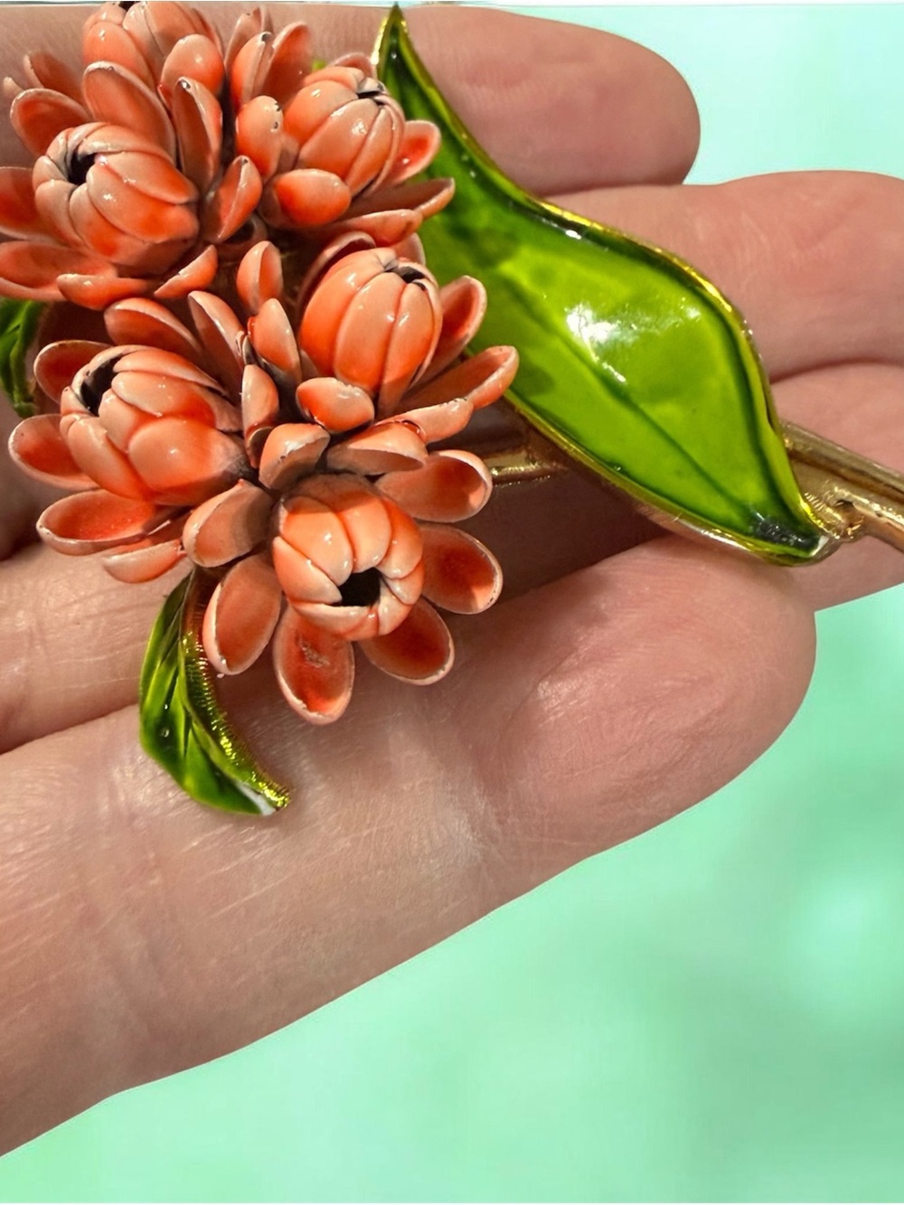 Vtg Mid-Century 3D Coral & Green Enamel Flower Bouquet Alice Caviness Style - Picture 6 of 9